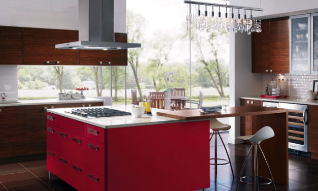 طراحی آشپزخانه مدرن و لاکچری برای خانه های بزرگ و کوچک در تورنتو کانادا